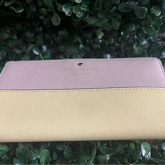 Kate Spade Wallet - Picture 6 of 6